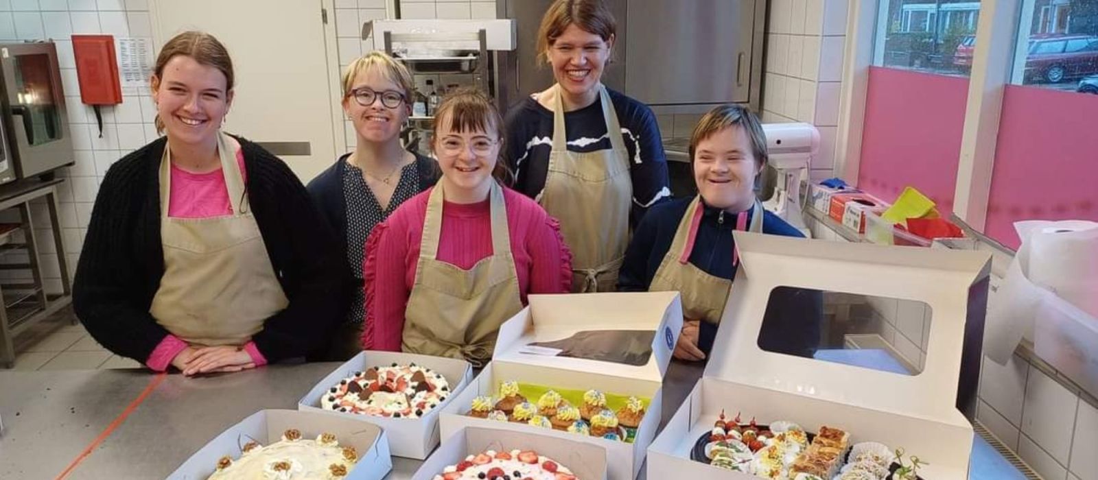 Medewerkers van cateringservice Prins Heerlijk