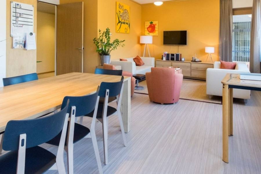 Woonkamer van Viergang 8