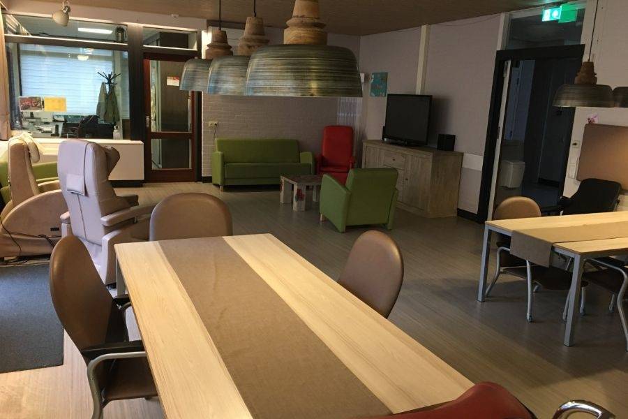 Woonkamer woonlocatie Berk 3 in Nieuwveen